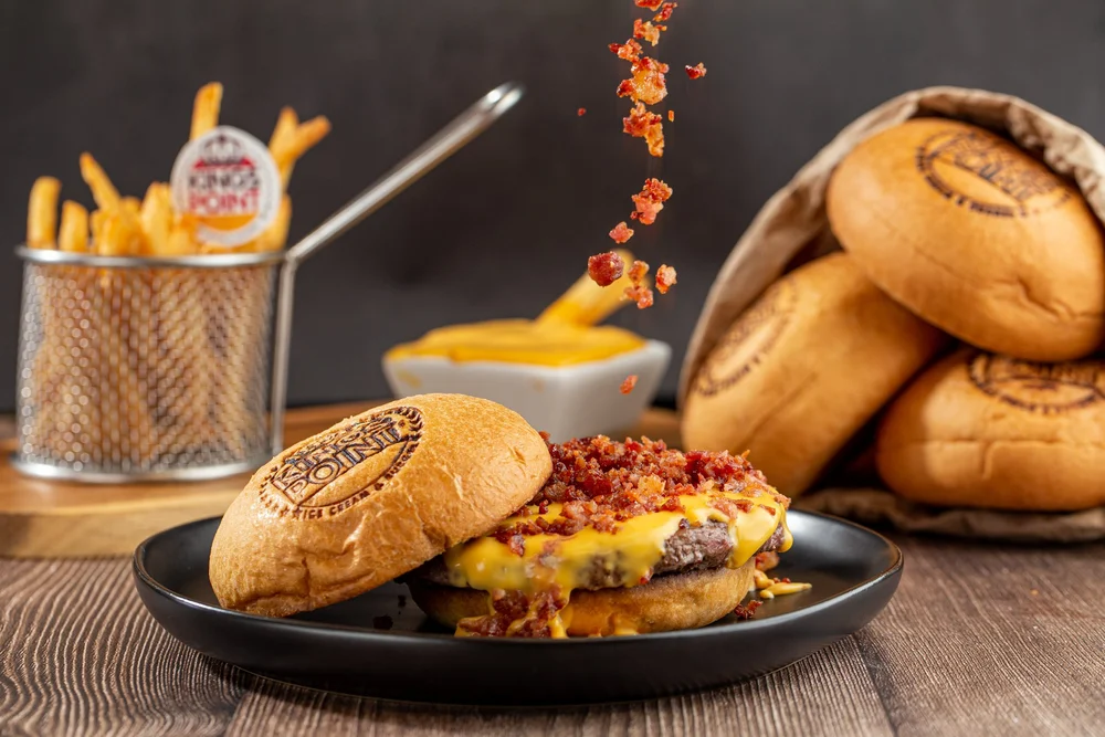 Burgers & sandwiches